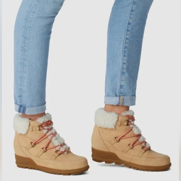 Sorel Shoes - Sorel Evie Cozy Lace Bootie Size 9.5 NWT MSRP $159.95